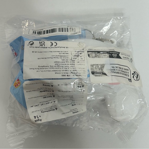 Cinnamaroll Rubber Coin Purse with Shoulder Strap - Picture 4 of 8